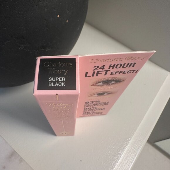 BNIB Charlotte Tilbury Pillow Talk Push Up Lashes Mascara - Black - Picture 3 of 3